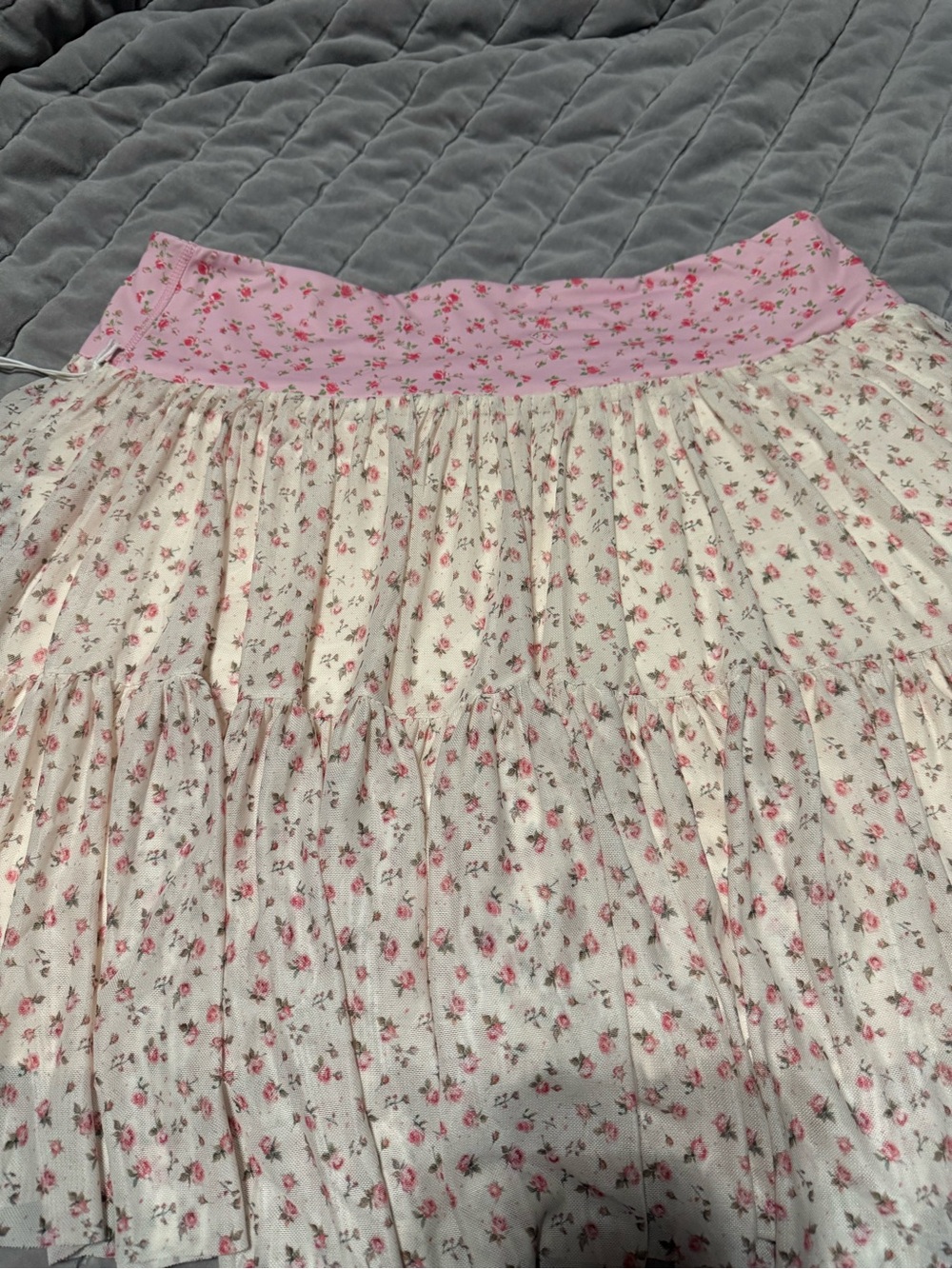 Blogilates Pink Floral Ballerina Skort. - Picture 5 of 5